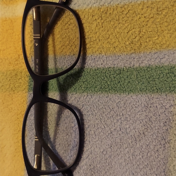 Banana Republic Neutral Men’s Eye glasses 🤓 - Picture 3 of 9